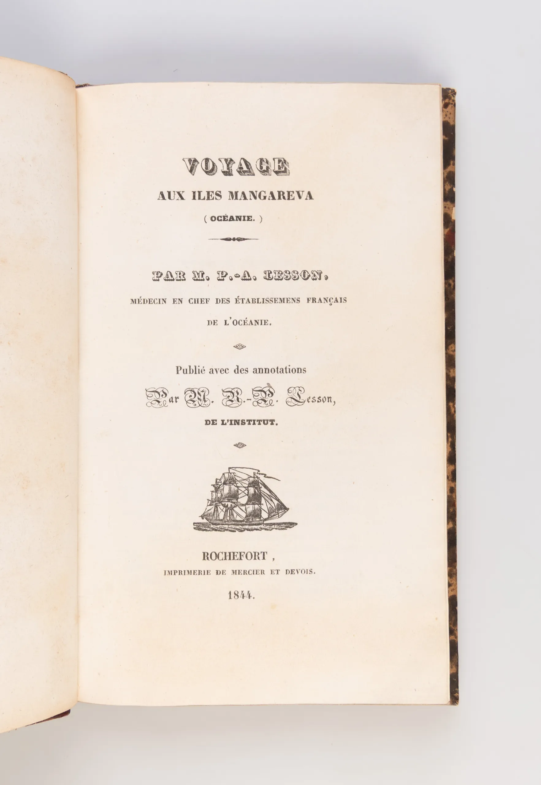 Voyage aux Iles Mangareva, Oceanie.