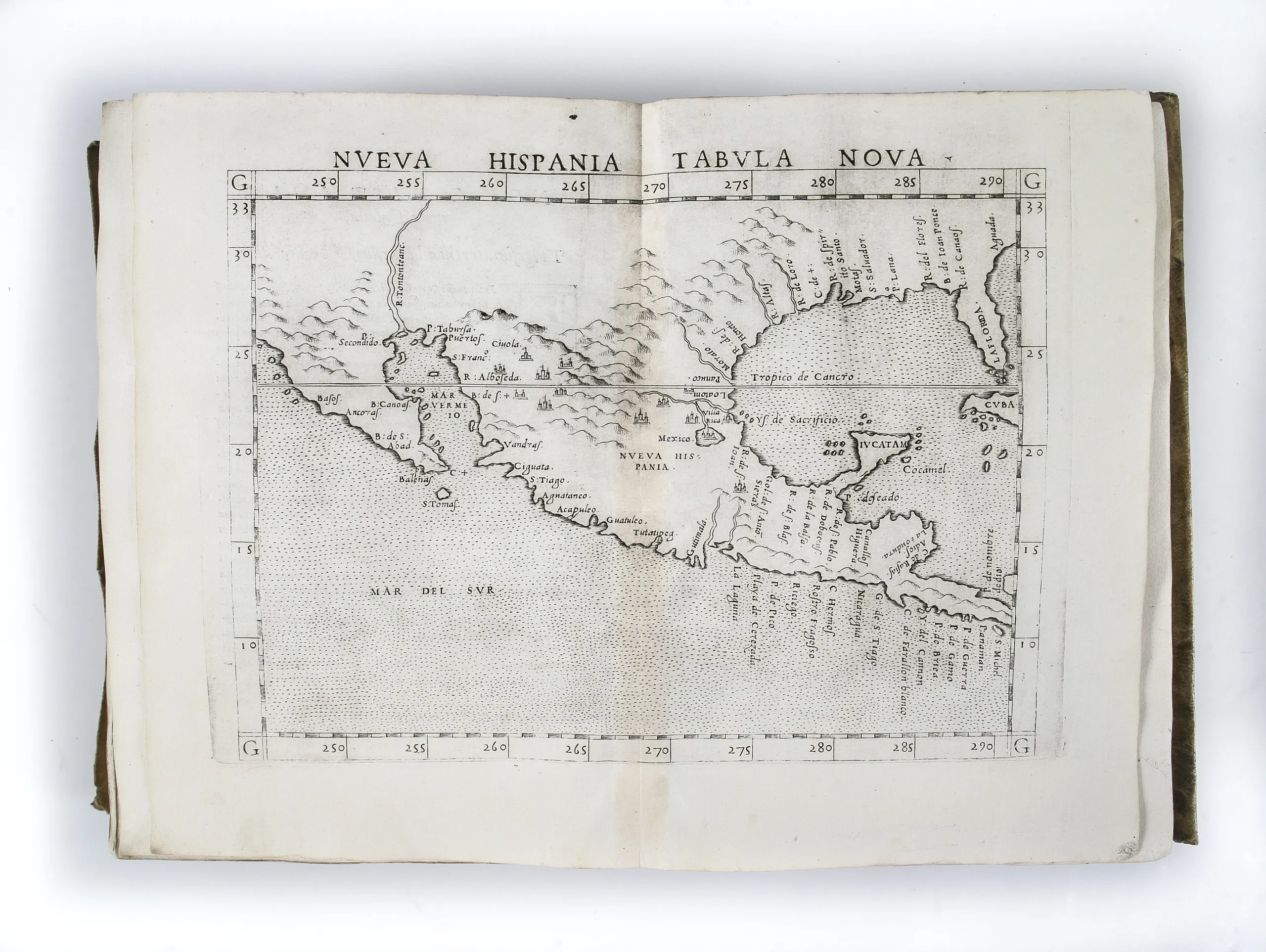 Geographia Cl. Ptolomaei Alexandrini olim a Bilibaldo Pirckheimerio traslata, ... Tabulæ XXVII, nempe antiquæ, & reliquæ nouæ, quæ totam continent terram, nostræ, ac Ptolemæi ætati cognitam ...