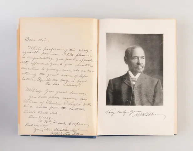 Shadow and Light: An Autobiography with Reminiscences of the Last and Present Century.