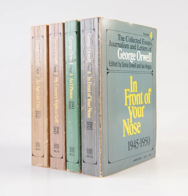 The Collected Essays, Journalism and Letters of George Orwell. Volume I: An Age Like This, 1920-1940; Volume II: My Country Right or Left, 1940-1943; Volume III: As I Please, 1943-1945; Volume IV: In Front of Your Nose, 1945-1950.