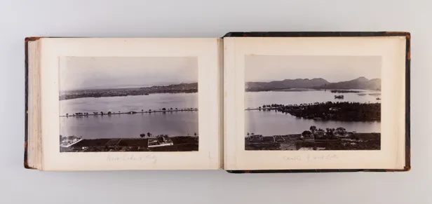 Xi hu quan jing [Complete Scenery of the West Lake].