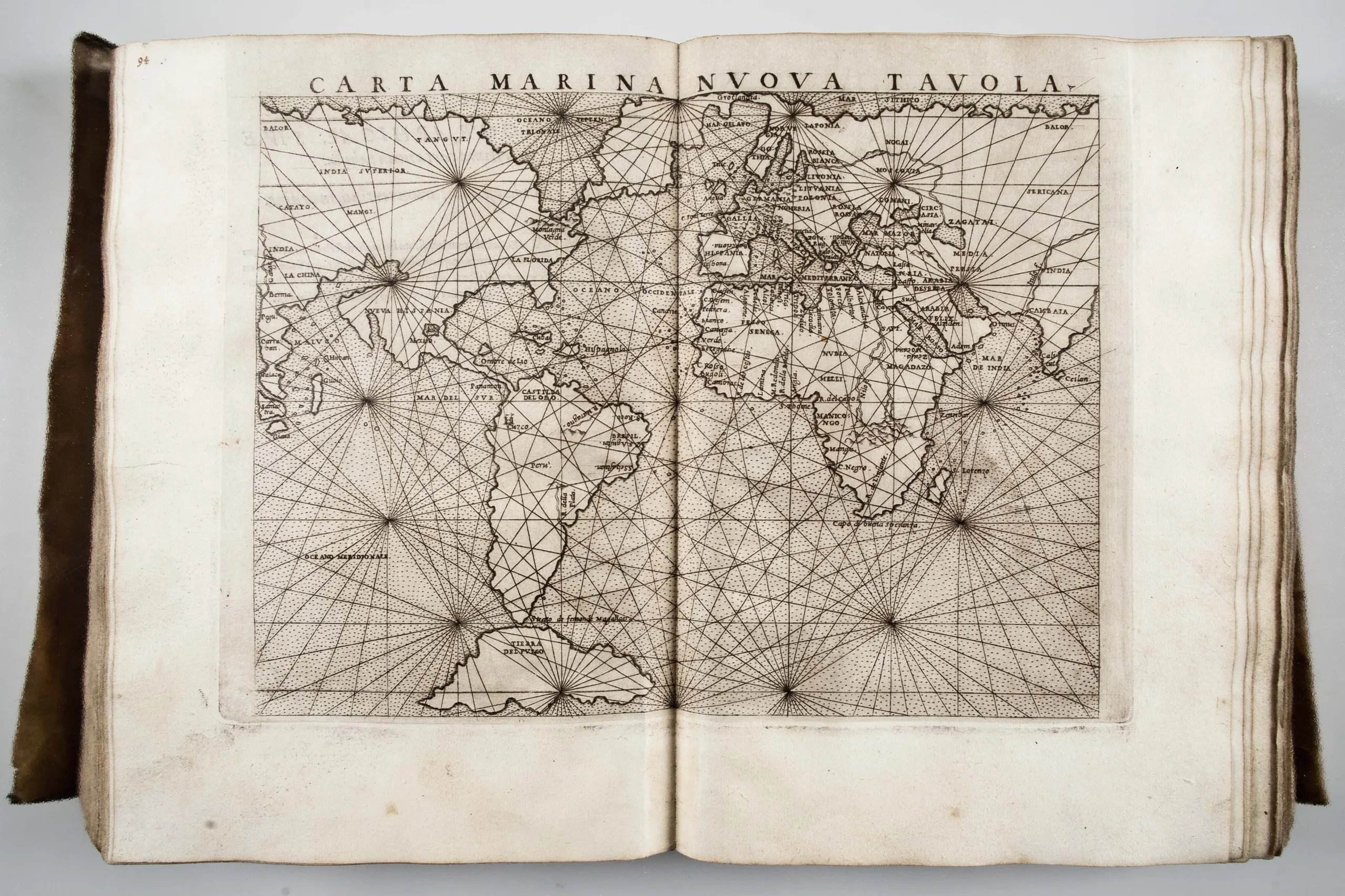 Geographia Cl. Ptolomaei Alexandrini olim a Bilibaldo Pirckheimerio traslata, ... Tabulæ XXVII, nempe antiquæ, & reliquæ nouæ, quæ totam continent terram, nostræ, ac Ptolemæi ætati cognitam ...