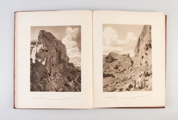 Picturesque Spain. Architecture, Landscape, Life of the People.