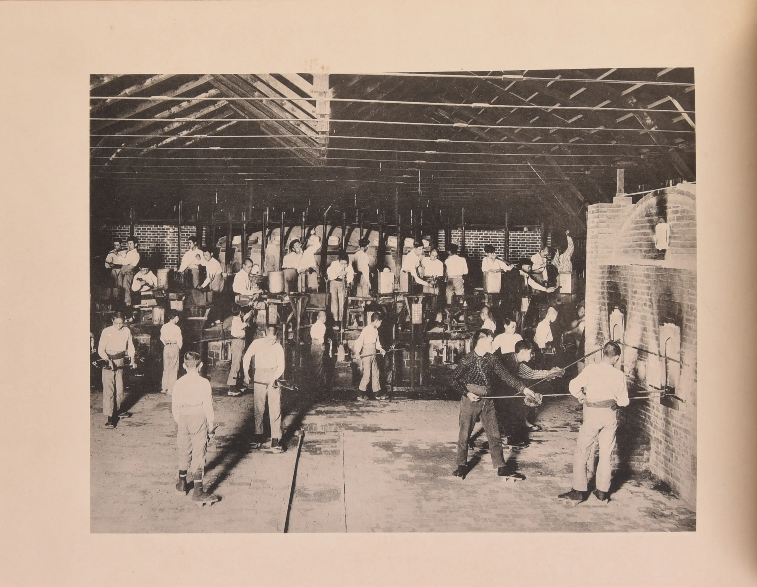 Togu denka gyokei kinen shashincho. [Memorial Album on the occasion of the Prince's visit].