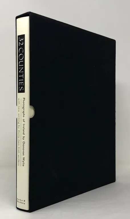 32 Counties. Photographs of Ireland by Donovan Wylie.